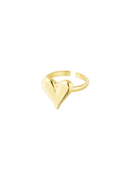 classy heart ring