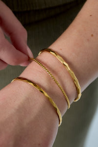 Bangles / Slavenarmbanden