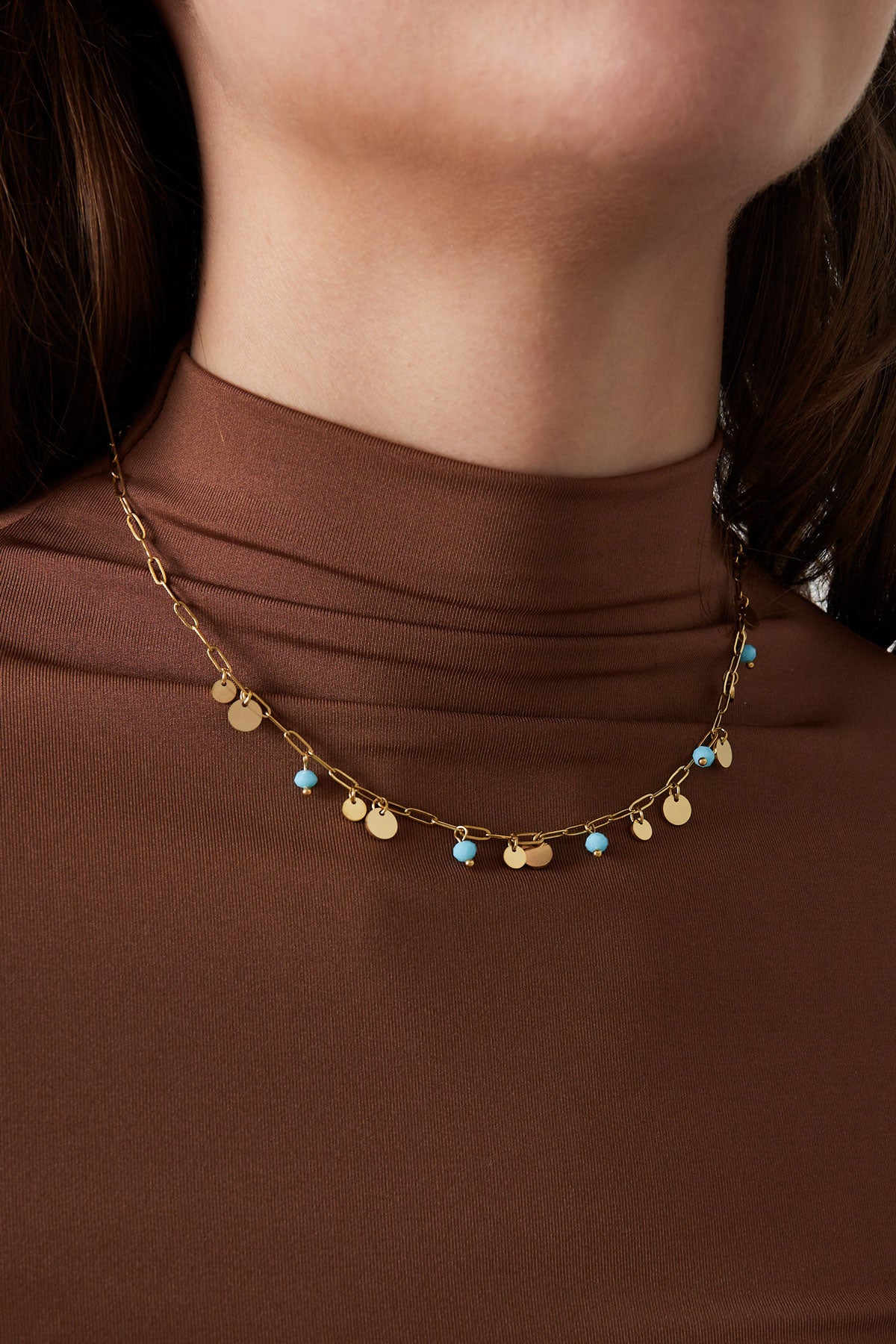 necklace mix of Gold color and red