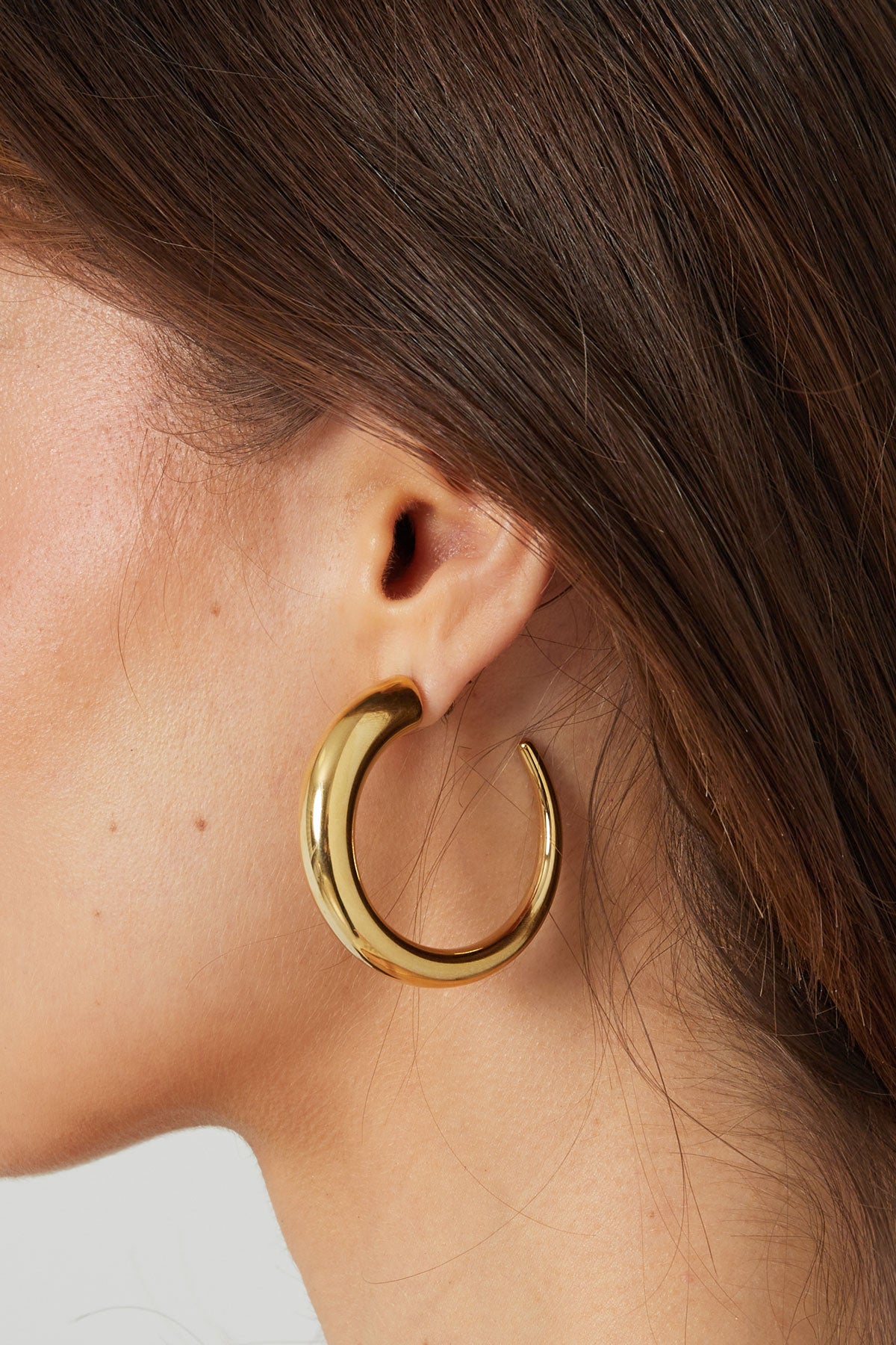 earrings round matte