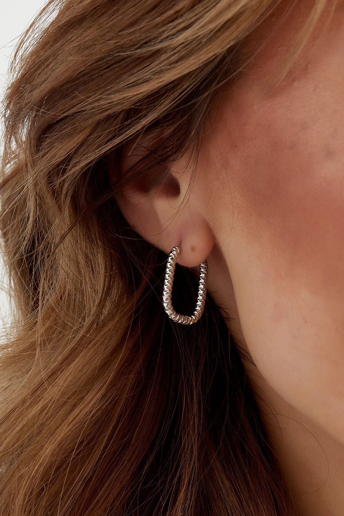 earrings ribbed elongated