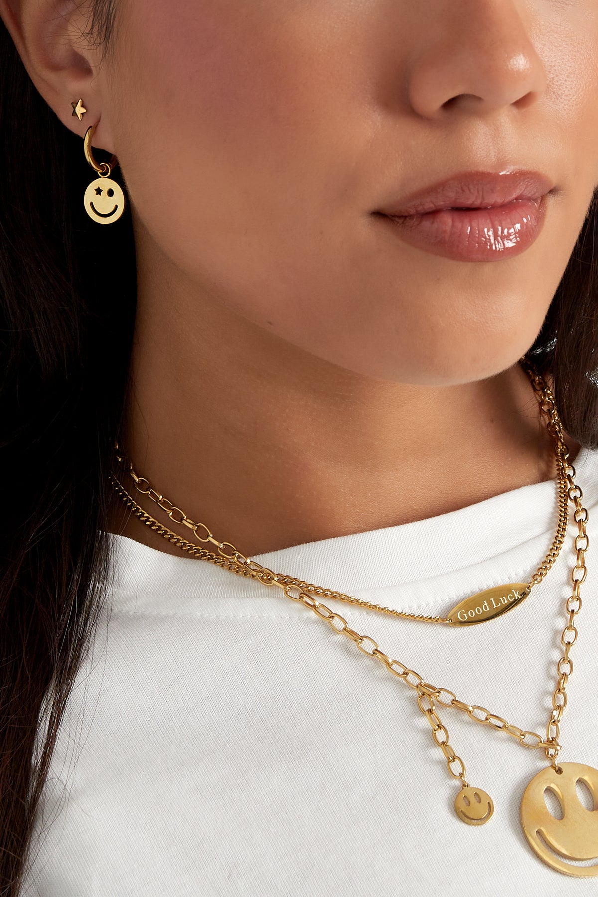 earrings be happy smiley