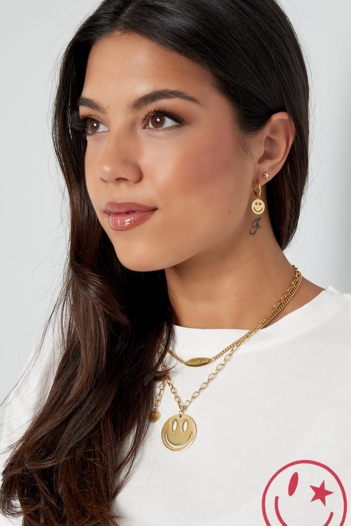 earrings be happy smiley