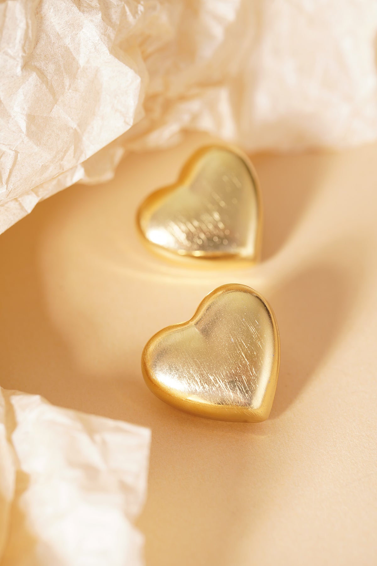 Soft heart studs earrings