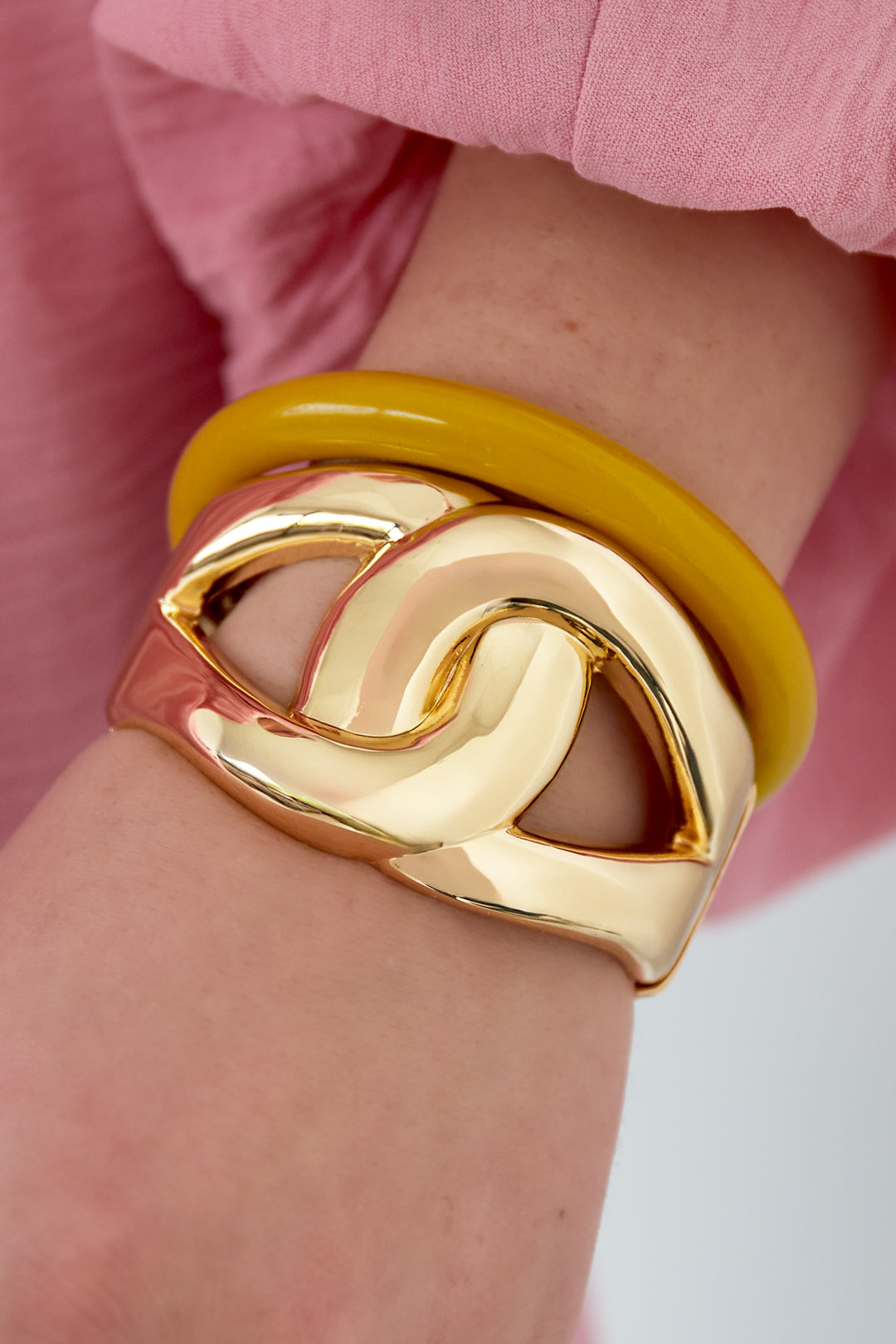 Bold knot bangle